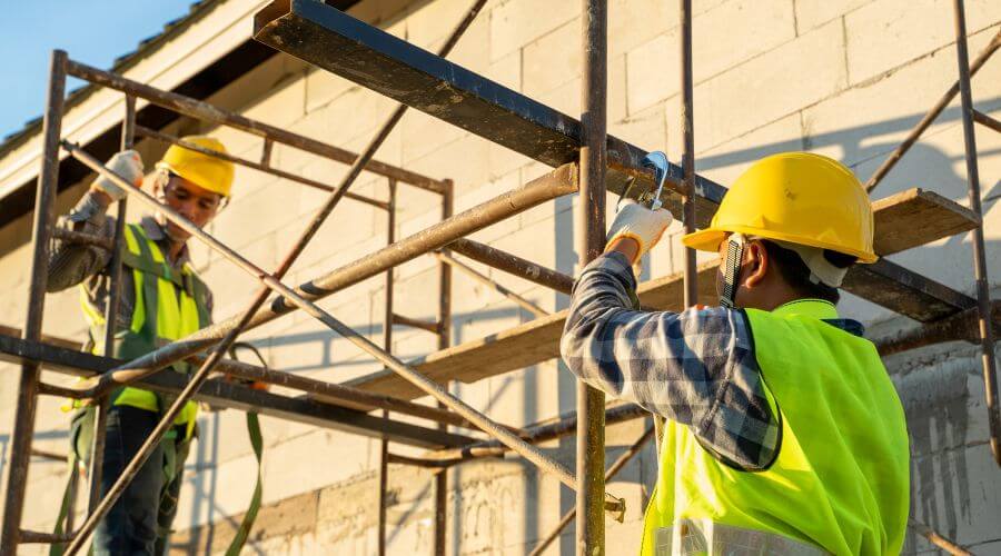 Professional residential roofers in Eudora, AR